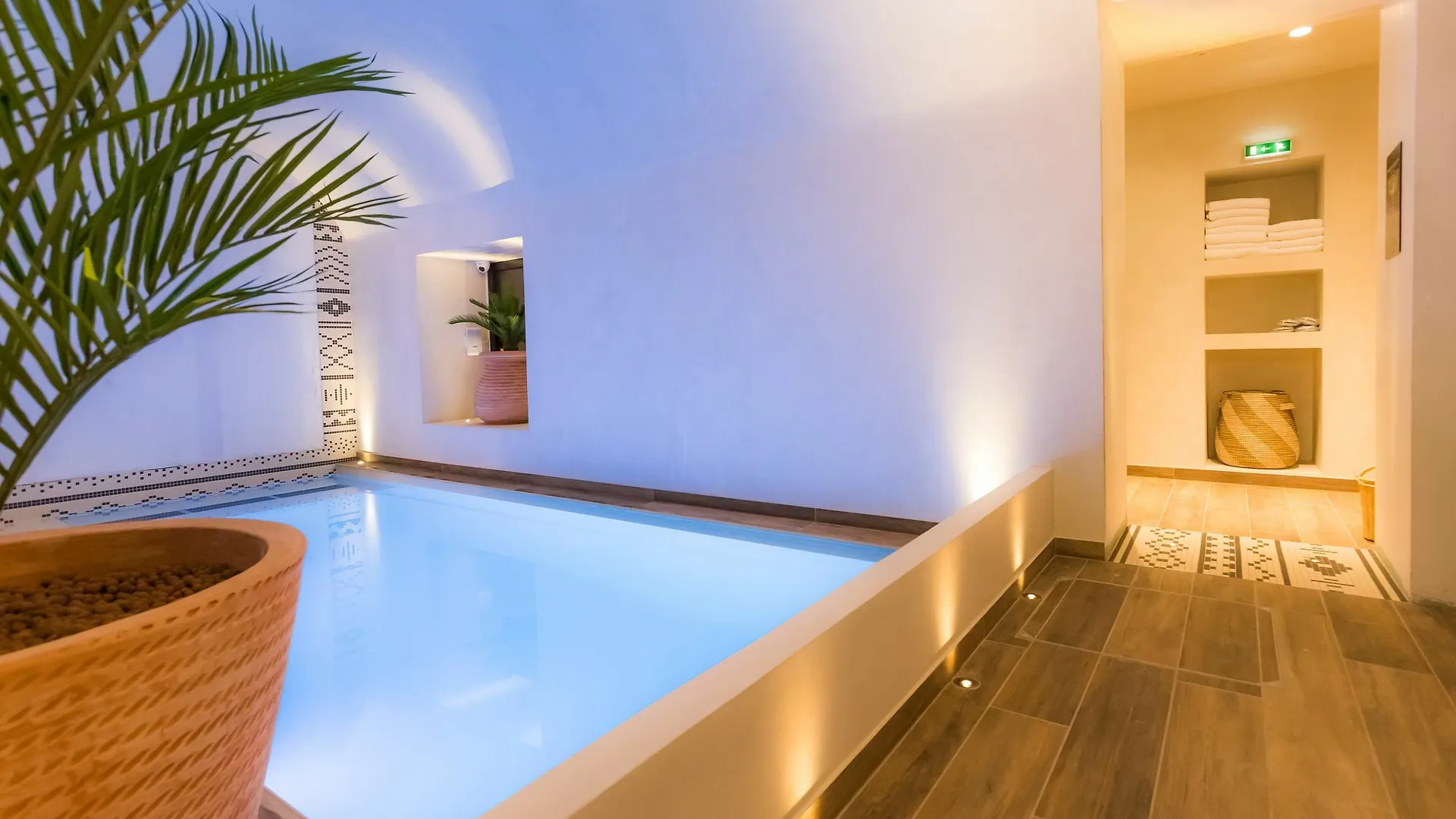 Laz' Hotel Spa Urbain Paris