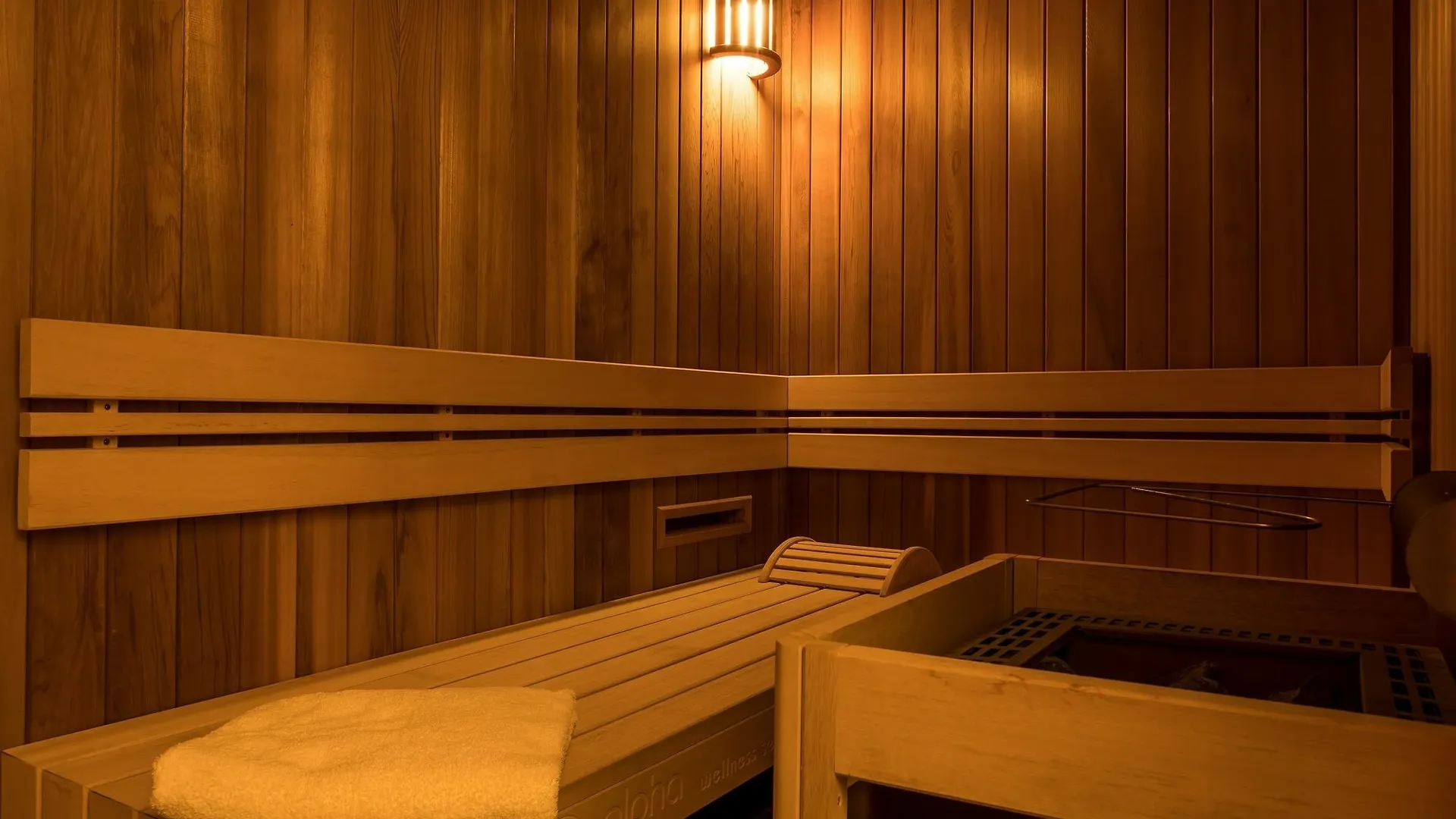 Laz' Hotel Spa Urbain Paris 4*,  France