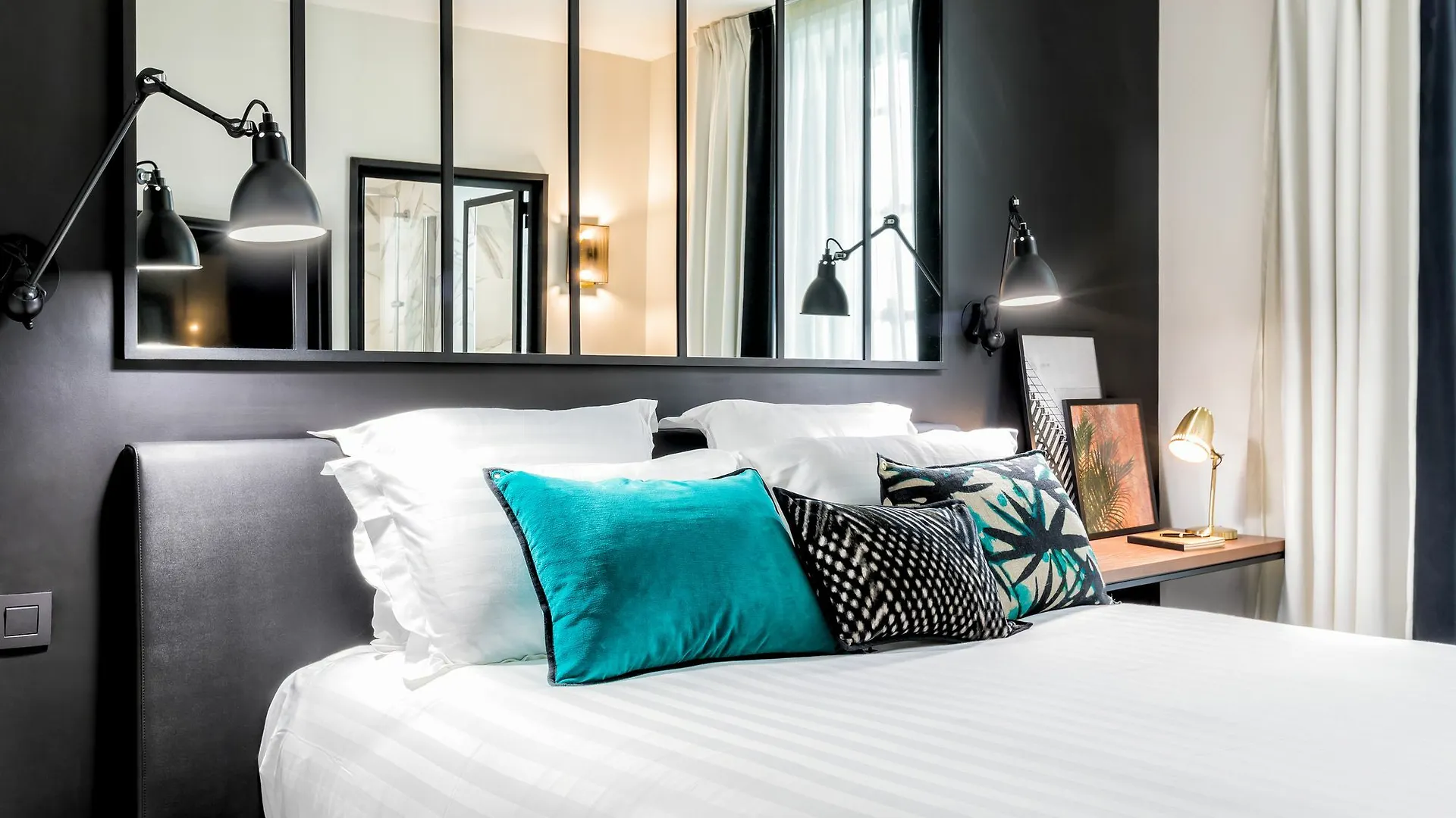 Laz' Hotel Spa Urbain Paris France